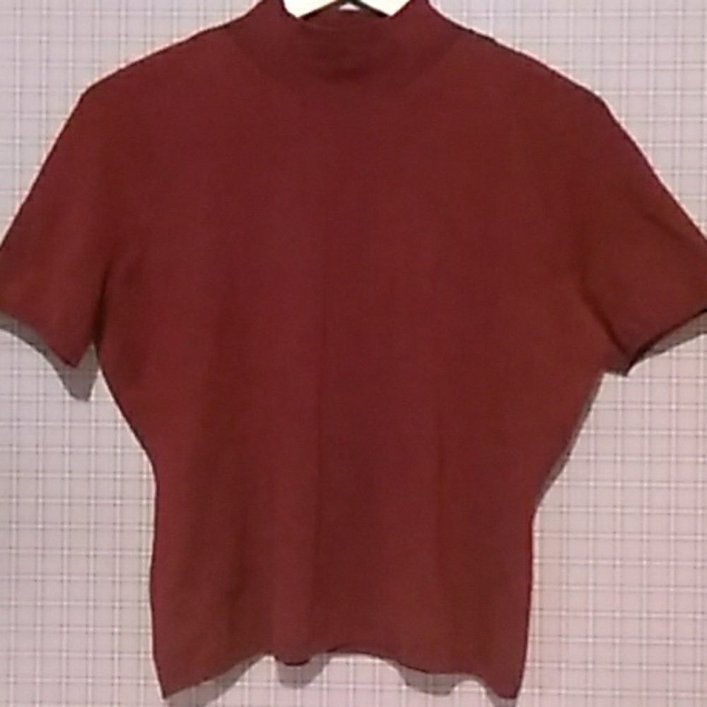 EMANUEL UNGARO Maroon Silky Sweater